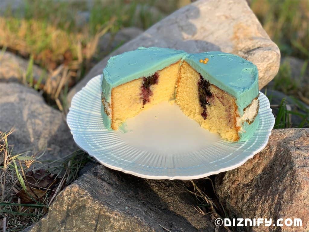 arendelle aqua cake copycat cross section