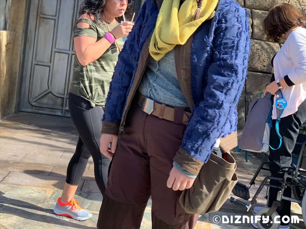 Galaxy's Edge cast outfit with hiking bag